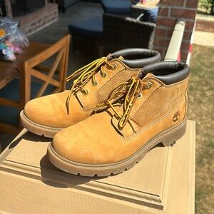 Wheat Timberland low rise Boots